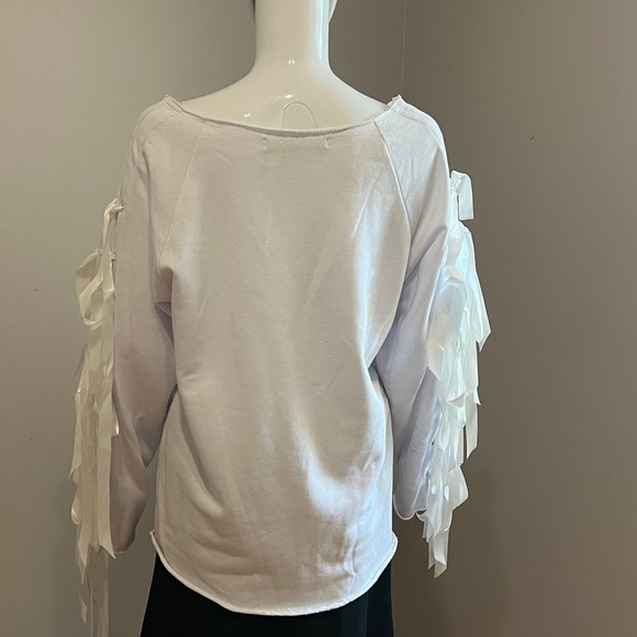 TOV Los Angeles new with tag white sweatshirt size 42 - Picture 4 of 7